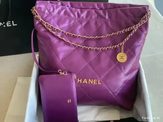 First Bag Ru 22 LARGE HANDBAG CHANEL 0630